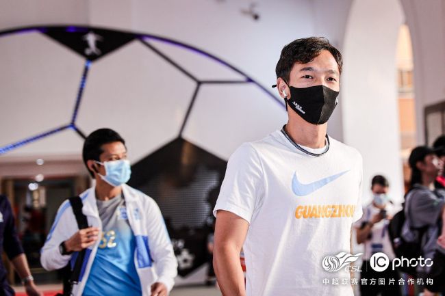 善良的朋友妻子(2019)